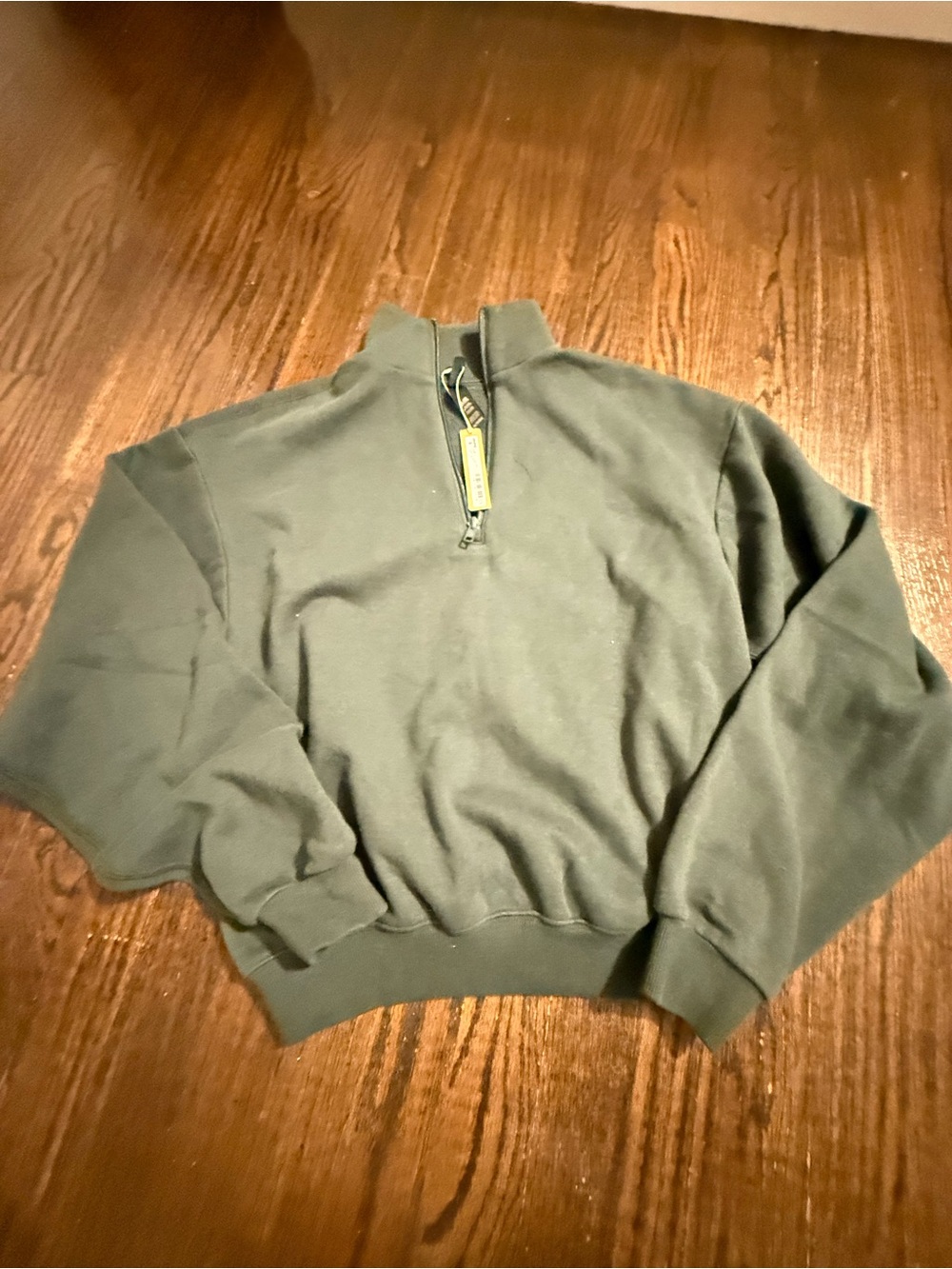 Half-Zip Pullover Sweater in Dark Green. Skims NWT xxs will fit xs